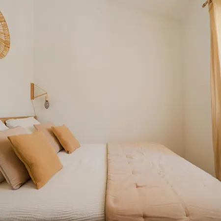 Apartment T2 - 6 Couchages - 50m Du Port Miramar *